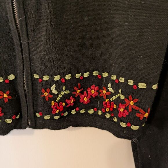 Woolrich Black Floral Embroidered Women's Jacket - Picture 3 of 7